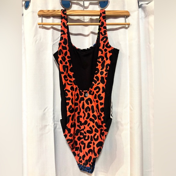 adidas - Women’s Rich Mnisi - One Piece - Scoop Back - Multicolor - Picture 4 of 10